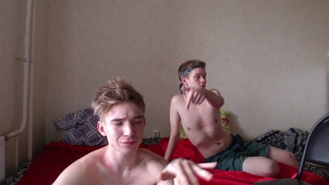 stralght_twinks  22-09-2022
